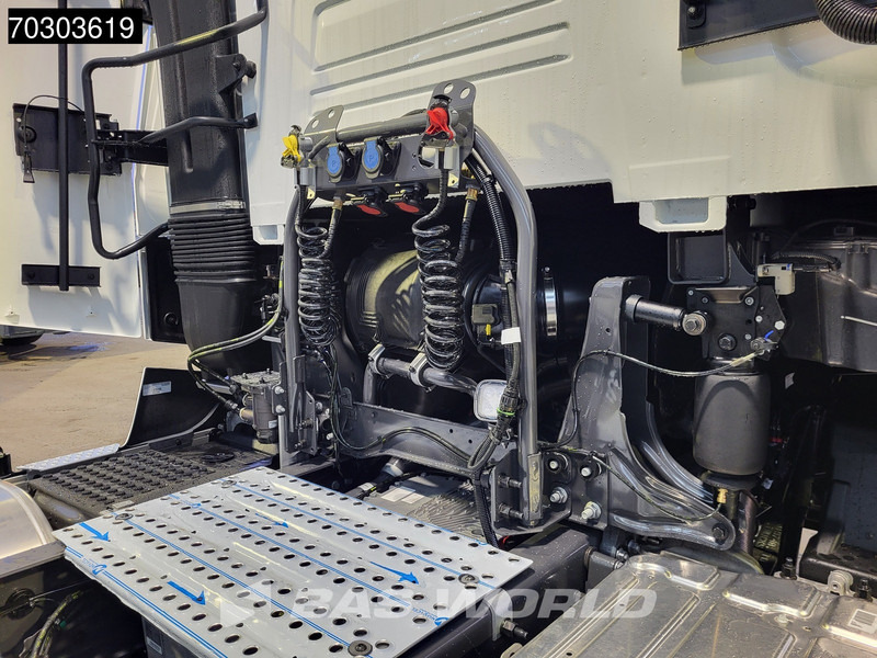 Nov Vlačilec Renault T 520 4X2 NEW! Retarder 2xTanks ACC Standklima LED: slika 9 Nov Vlačilec Renault T 520 4X2 NEW! Retarder 2xTanks ACC Standklima LED: slika 9