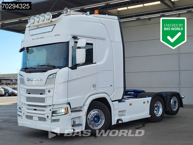 Scania R580 P 6X2 Full-Air Retarder Lift-Axle Leder ACC LED Euro 6 - Vlačilec: slika 1 Scania R580 P 6X2 Full-Air Retarder Lift-Axle Leder ACC LED Euro 6 - Vlačilec: slika 1