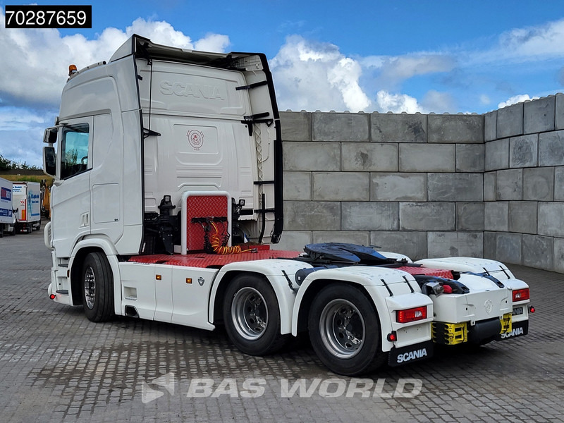 Scania R590 R 6X4 Full-Air Retarder Standklima Leather LED - Vlačilec: slika 2 Scania R590 R 6X4 Full-Air Retarder Standklima Leather LED - Vlačilec: slika 2