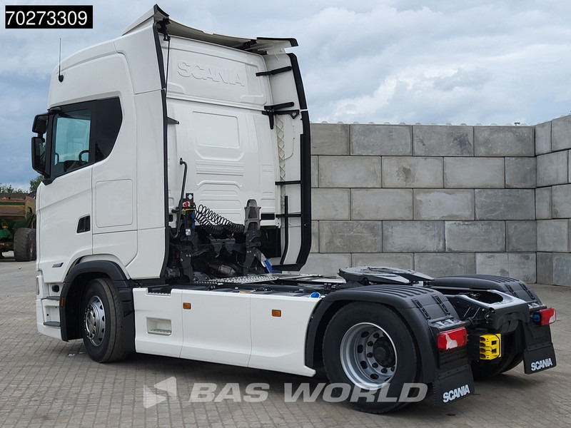 Scania S460 4X2 NEW! Retarder 2x Tanks ACC Navi Standklima - Vlačilec: slika 2 Scania S460 4X2 NEW! Retarder 2x Tanks ACC Navi Standklima - Vlačilec: slika 2