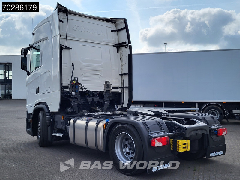 Scania S500 S 4X2 NEW! Retarder 2x Tanks Standklima ACC - Vlačilec: slika 2 Scania S500 S 4X2 NEW! Retarder 2x Tanks Standklima ACC - Vlačilec: slika 2