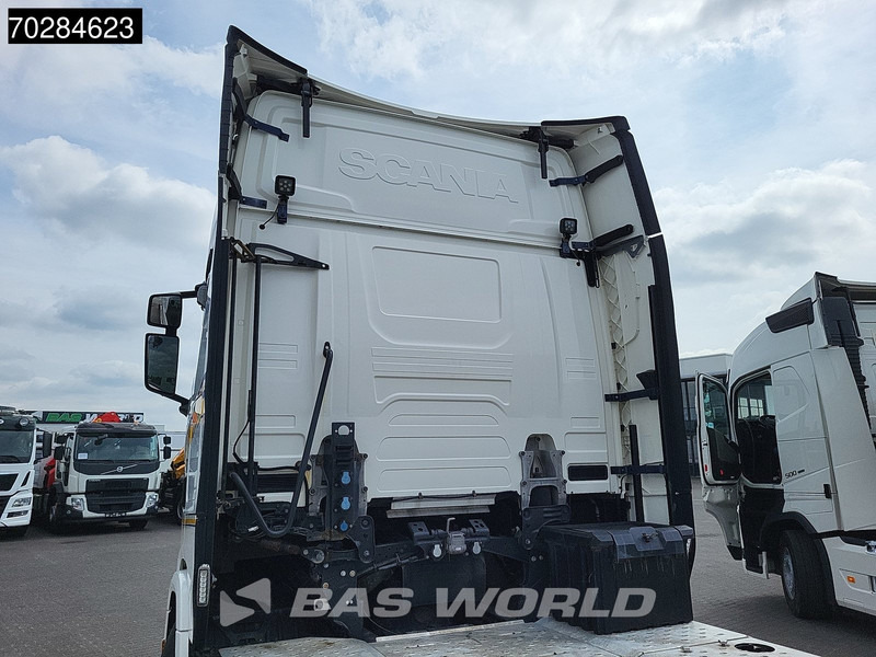 Scania S650 S 6X2 Retarder Liftachse Full-Air Leather Alcoa's - Vlačilec: slika 3 Scania S650 S 6X2 Retarder Liftachse Full-Air Leather Alcoa's - Vlačilec: slika 3