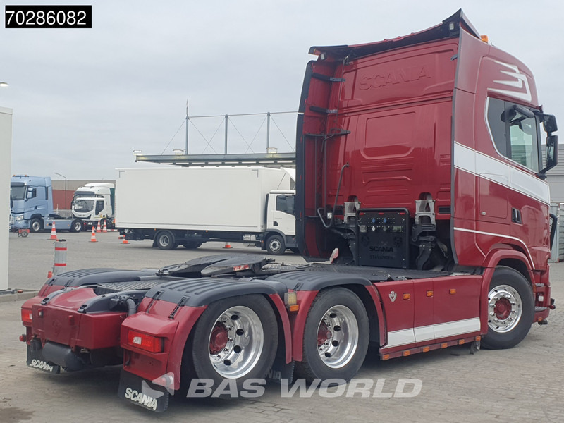 Scania S650 S 6X2 Special Interior! Full-Air Retarder 2xTanks Liftachse ACC LED Navi - Vlačilec: slika 5 Scania S650 S 6X2 Special Interior! Full-Air Retarder 2xTanks Liftachse ACC LED Navi - Vlačilec: slika 5