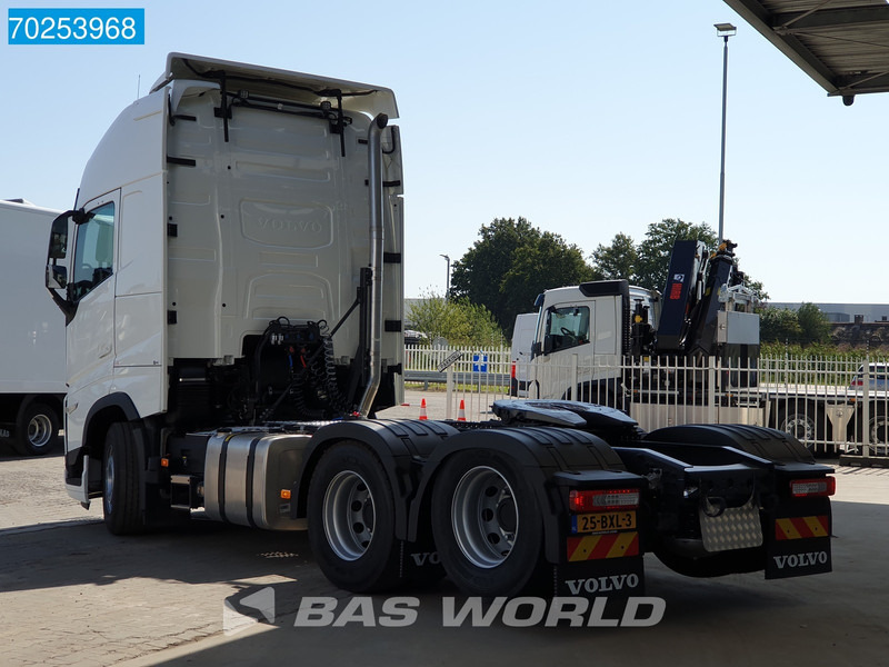Volvo FH 460 6X2 2x Tanks ACC Navi LED Liftachse XL - Vlačilec: slika 2 Volvo FH 460 6X2 2x Tanks ACC Navi LED Liftachse XL - Vlačilec: slika 2