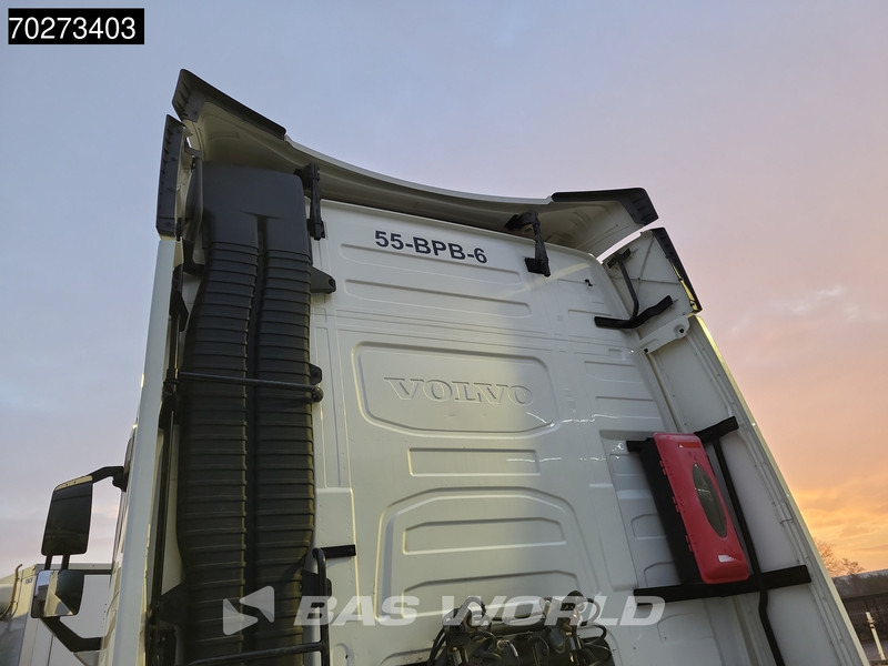 Volvo FH 460 FH 4X2 NL-Truck Globetrotter 2x tank - Vlačilec: slika 3 Volvo FH 460 FH 4X2 NL-Truck Globetrotter 2x tank - Vlačilec: slika 3