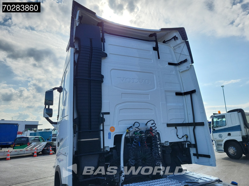 Volvo FH 500 4X2 2x Tanks VEB+ I-Park Cool ACC Navi Euro 6 - Vlačilec: slika 5 Volvo FH 500 4X2 2x Tanks VEB+ I-Park Cool ACC Navi Euro 6 - Vlačilec: slika 5