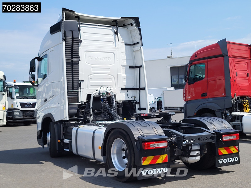 Volvo FH 500 4X2 VEB+ 2x Tanks Alcoa ACC I-ParkCool Euro 6 - Vlačilec: slika 2 Volvo FH 500 4X2 VEB+ 2x Tanks Alcoa ACC I-ParkCool Euro 6 - Vlačilec: slika 2