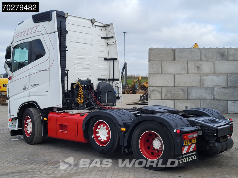Volvo FH16 550 906 6X2 NL-Truck Manual VEB+ Lift+Lenkachse Hydraulik - Vlačilec: slika 2 Volvo FH16 550 906 6X2 NL-Truck Manual VEB+ Lift+Lenkachse Hydraulik - Vlačilec: slika 2