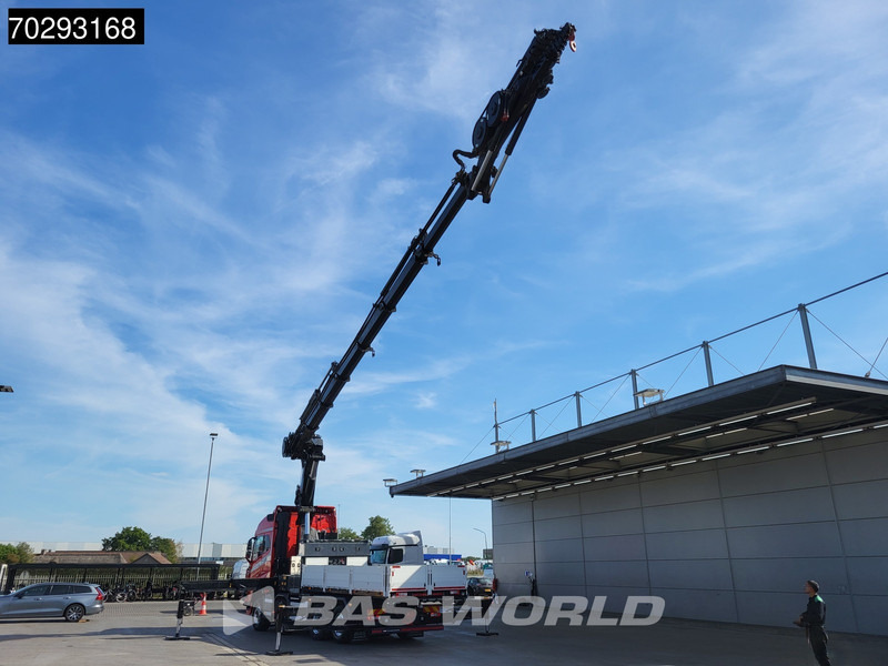 Volvo FH16 650 FH16 8X2 Tractorhead HMF 7020K-RCS Crane + Fly-Jib Lift+Steering Axle Navi ACC - Vlačilec: slika 2 Volvo FH16 650 FH16 8X2 Tractorhead HMF 7020K-RCS Crane + Fly-Jib Lift+Steering Axle Navi ACC - Vlačilec: slika 2
