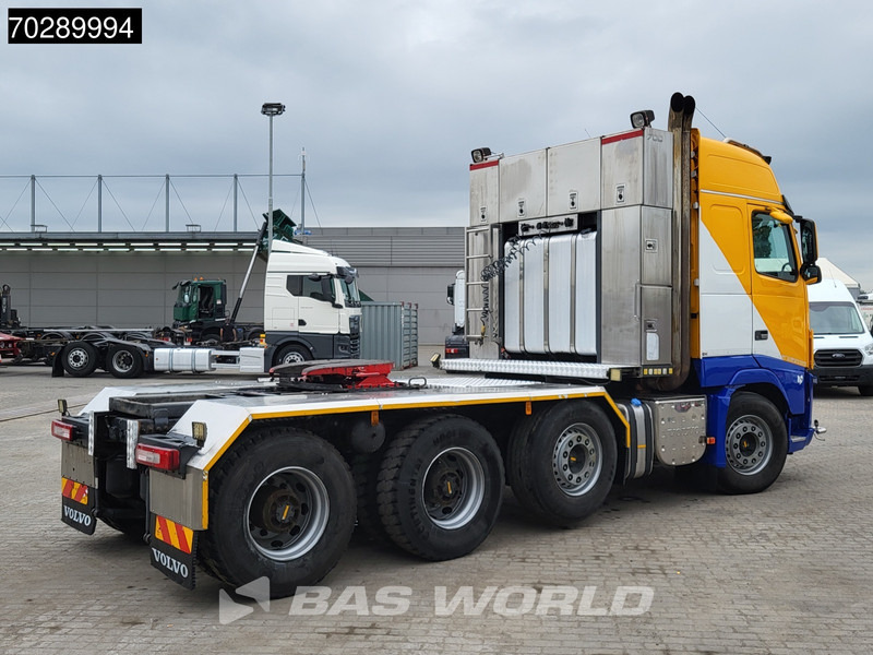 Volvo FH16 700 FH16 8X4 90T! Retarder Big-Axle Lift+Lenkachse Euro 5 - Vlačilec: slika 5 Volvo FH16 700 FH16 8X4 90T! Retarder Big-Axle Lift+Lenkachse Euro 5 - Vlačilec: slika 5