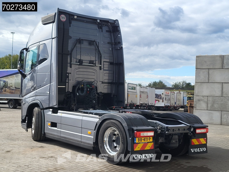 Volvo FH16 750 4X2 NL-Truck APK 08-2026! XL 2x Tanks Standklima ACC Alcoa's LED - Vlačilec: slika 2 Volvo FH16 750 4X2 NL-Truck APK 08-2026! XL 2x Tanks Standklima ACC Alcoa's LED - Vlačilec: slika 2