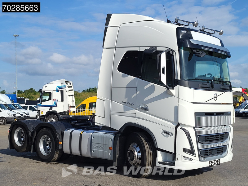 Volvo FH16 750 FH16 6X4 6x6 X-Track Liftachse Full-Air VDS VEB+ Alcoa's ACC LED Alcoa's - Vlačilec: slika 3 Volvo FH16 750 FH16 6X4 6x6 X-Track Liftachse Full-Air VDS VEB+ Alcoa's ACC LED Alcoa's - Vlačilec: slika 3