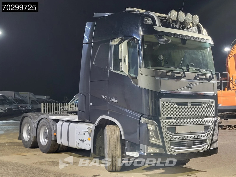 Volvo FH16 750 FH16 6X4 Retarder Big-Axle Hydraulik Leder 60% Tyres - Vlačilec: slika 3 Volvo FH16 750 FH16 6X4 Retarder Big-Axle Hydraulik Leder 60% Tyres - Vlačilec: slika 3