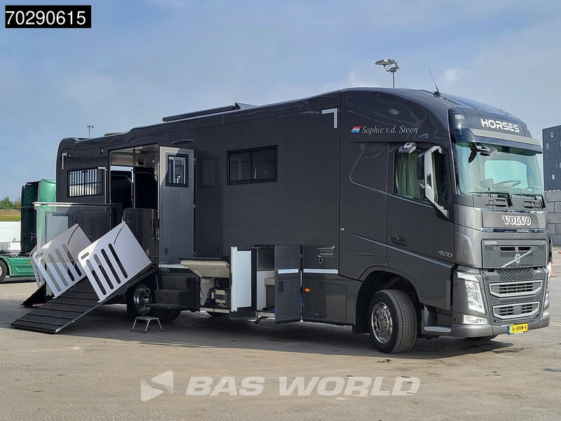 Volvo FH 420 FH 4X2 NL-Truck STX Horse truck + Living 4 Horses Navi ACC Euro 6 - Tovornjak za prevoz konj: slika 3 Volvo FH 420 FH 4X2 NL-Truck STX Horse truck + Living 4 Horses Navi ACC Euro 6 - Tovornjak za prevoz konj: slika 3