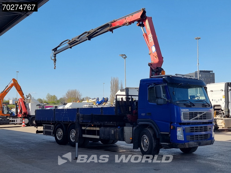 Volvo FM 330 6X2 HMF 1820 K3 Kran Crane Lift+Steering Axle Xenon Euro 5 - Tovornjak s kesonom, Tovornjak z dvigalom: slika 3 Volvo FM 330 6X2 HMF 1820 K3 Kran Crane Lift+Steering Axle Xenon Euro 5 - Tovornjak s kesonom, Tovornjak z dvigalom: slika 3