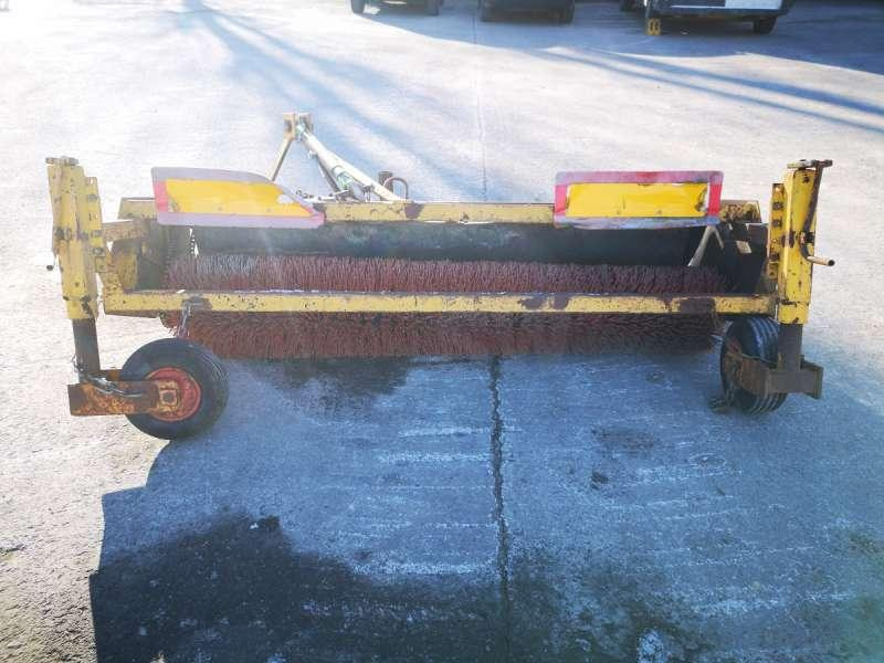 BALAIS 3 POINTS - Metla: slika 2 BALAIS 3 POINTS - Metla: slika 2