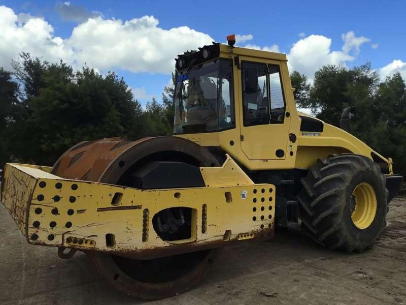 Bomag BW 226 DI-4 BVC - Kombinirani valjar: slika 2 Bomag BW 226 DI-4 BVC - Kombinirani valjar: slika 2
