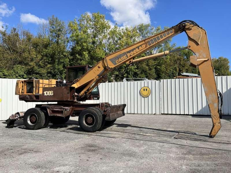 Case 1088P - Bager za prekladanje primarnih/ Sekundarnih surovin: slika 2 Case 1088P - Bager za prekladanje primarnih/ Sekundarnih surovin: slika 2