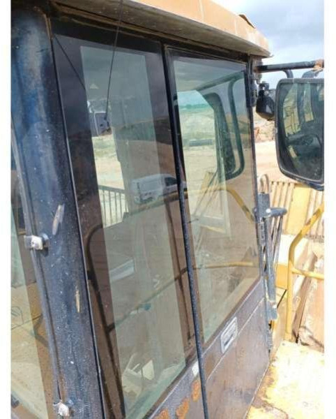 Caterpillar 836H lizing Caterpillar 836H: slika 27 Caterpillar 836H lizing Caterpillar 836H: slika 27