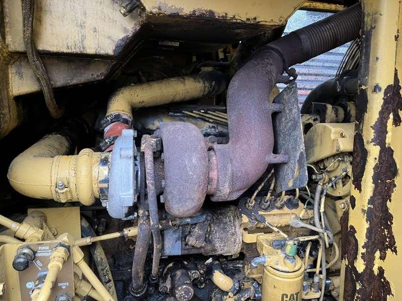 Nakladalec goseničar Caterpillar 953: slika 39