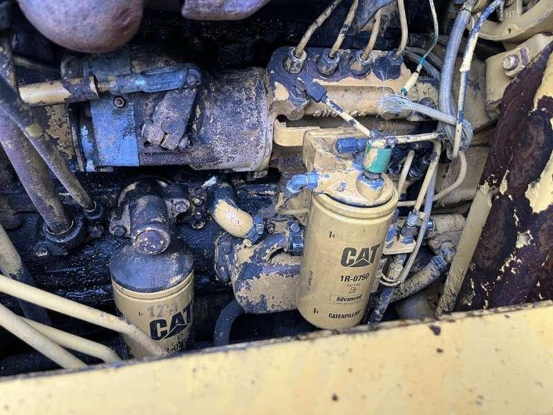 Nakladalec goseničar Caterpillar 953: slika 40