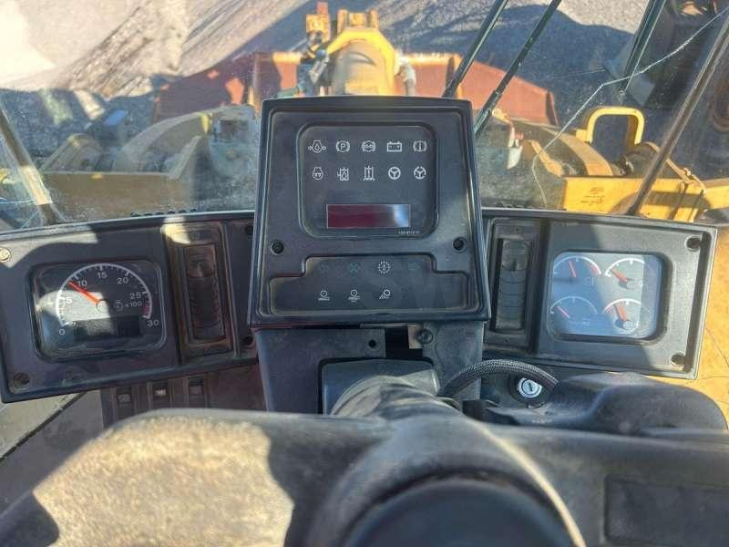 Kolesni nakladalec Caterpillar 962G: slika 10