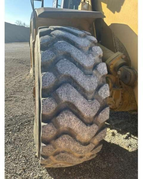 Kolesni nakladalec Caterpillar 962G: slika 24