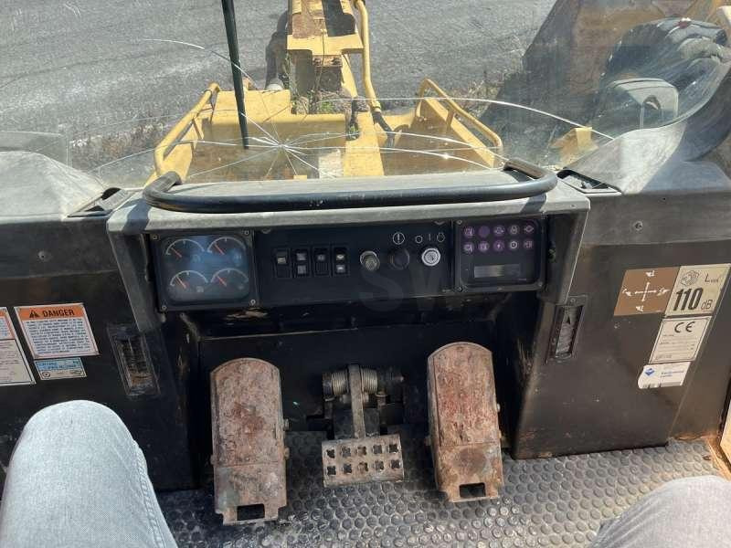 Nakladalec goseničar Caterpillar 963C - POUR PIECES: slika 48