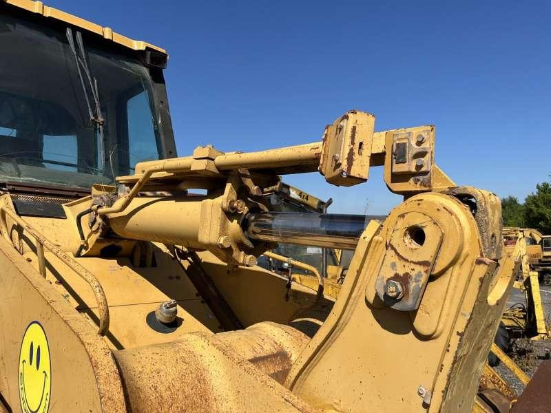 Nakladalec goseničar Caterpillar 963C - POUR PIECES: slika 33