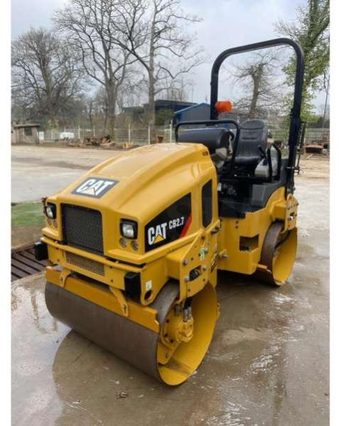 Caterpillar CB2.7 - Cestni valjar: slika 2 Caterpillar CB2.7 - Cestni valjar: slika 2