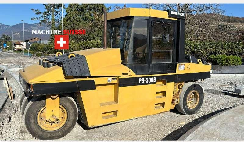 Caterpillar PS300B - Pnevmatski valjar: slika 1 Caterpillar PS300B - Pnevmatski valjar: slika 1