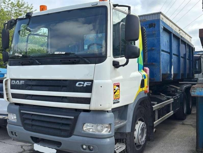 DAF CF 85.460 6X2 - Kotalni prekucni tovornjak: slika 2 DAF CF 85.460 6X2 - Kotalni prekucni tovornjak: slika 2