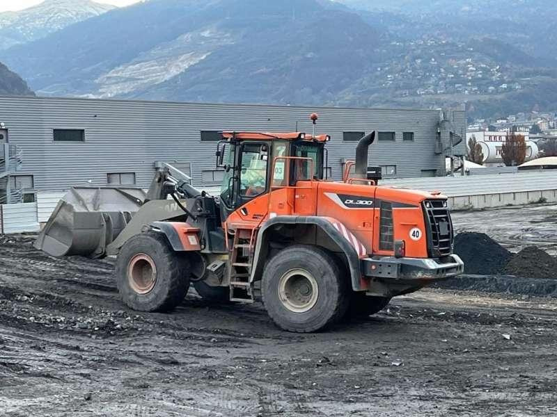 Doosan DL300 - Kolesni nakladalec: slika 2 Doosan DL300 - Kolesni nakladalec: slika 2