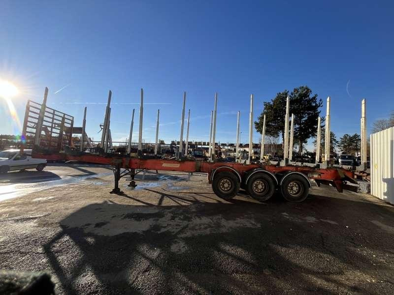 Fruehauf GRUMIERE 3 ESSIEUX - Polprikolica za prevoz lesa: slika 4 Fruehauf GRUMIERE 3 ESSIEUX - Polprikolica za prevoz lesa: slika 4