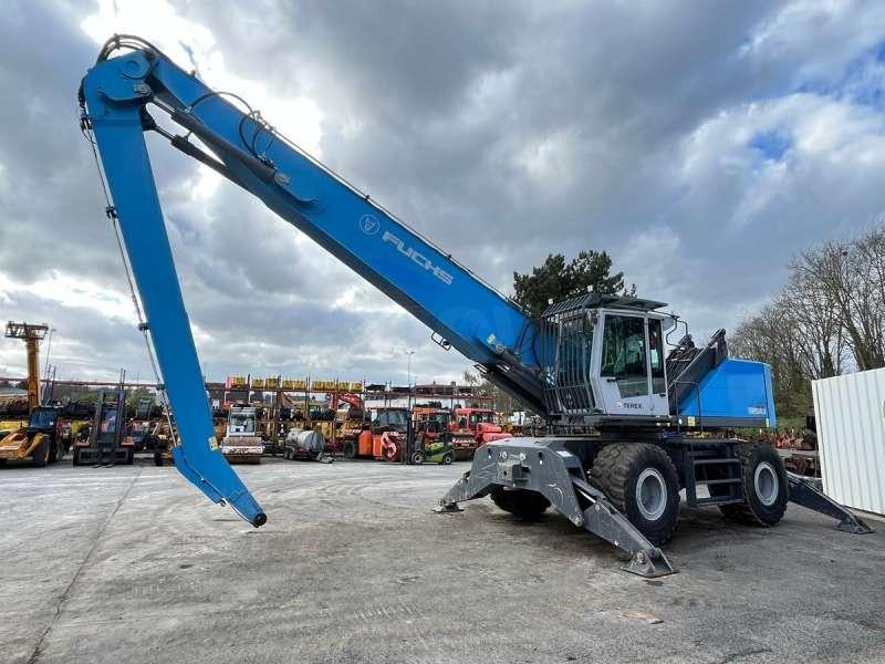 Fuchs MHL 350 - Bager za prekladanje primarnih/ Sekundarnih surovin: slika 4 Fuchs MHL 350 - Bager za prekladanje primarnih/ Sekundarnih surovin: slika 4