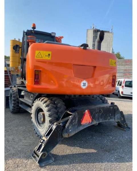 Hitachi ZX170W-5B - Bager na kolesih: slika 5 Hitachi ZX170W-5B - Bager na kolesih: slika 5
