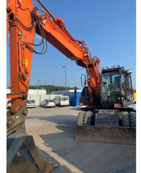 Hitachi ZX170W-5B - Bager na kolesih: slika 3 Hitachi ZX170W-5B - Bager na kolesih: slika 3