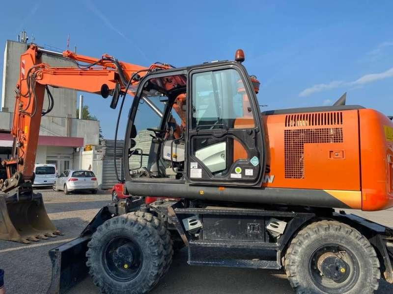 Hitachi ZX170W-5B - Bager na kolesih: slika 1 Hitachi ZX170W-5B - Bager na kolesih: slika 1