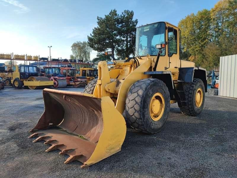 Komatsu WA270-3 - Kolesni nakladalec: slika 2 Komatsu WA270-3 - Kolesni nakladalec: slika 2