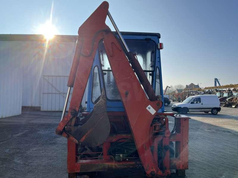 Bager nakladalec Kubota R520: slika 26