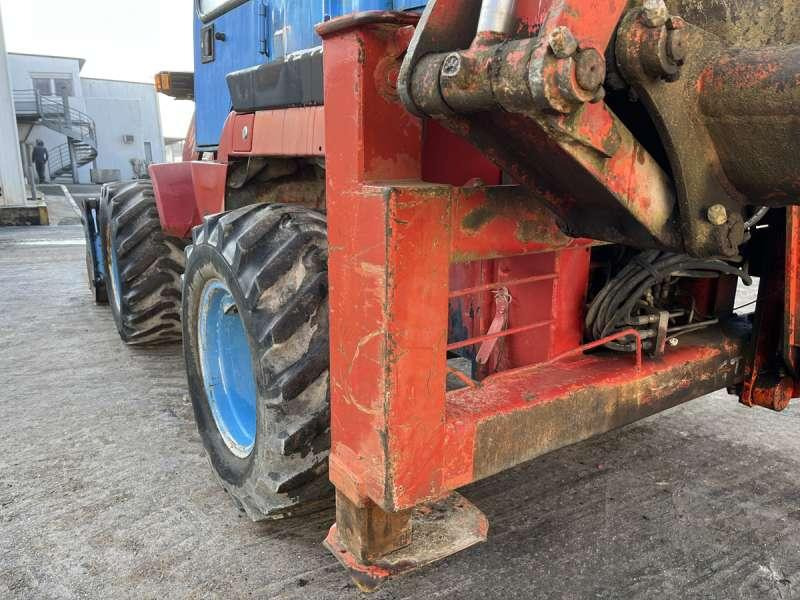 Bager nakladalec Kubota R520: slika 25