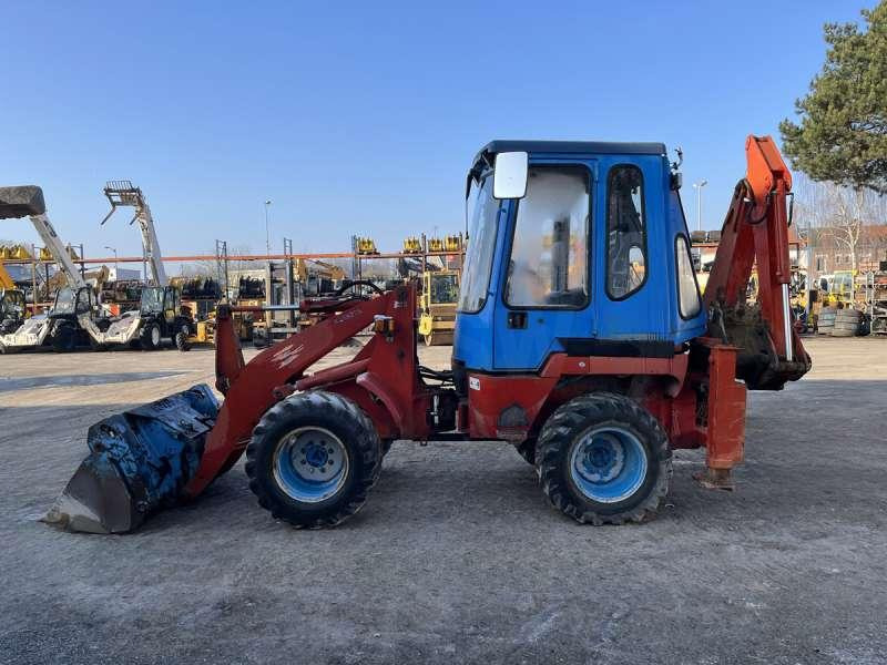 Kubota R520 - Bager nakladalec: slika 4 Kubota R520 - Bager nakladalec: slika 4