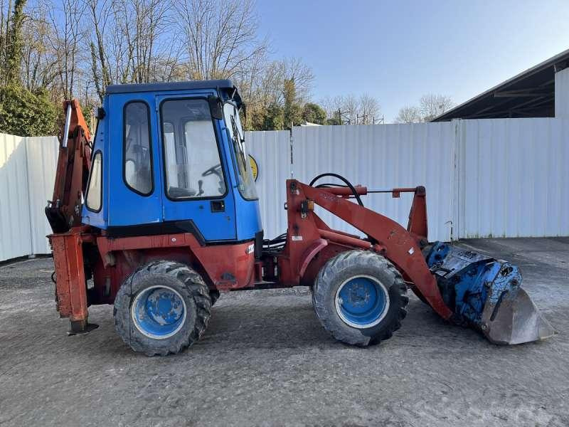 Bager nakladalec Kubota R520: slika 7