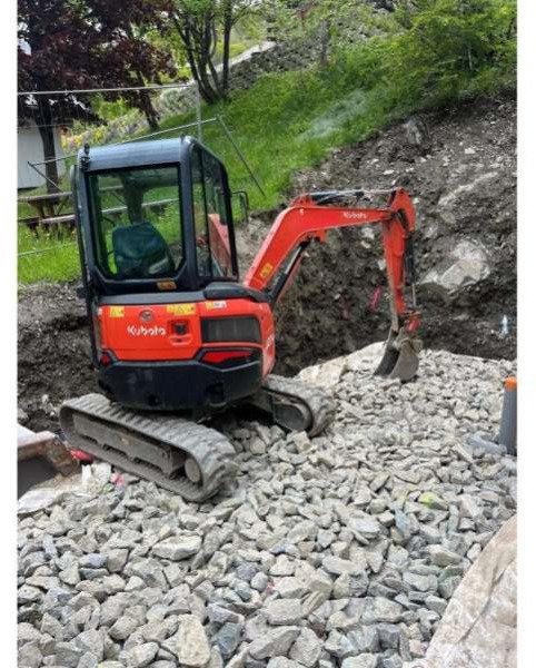 Kubota U27-4 - Mini bager: slika 1 Kubota U27-4 - Mini bager: slika 1