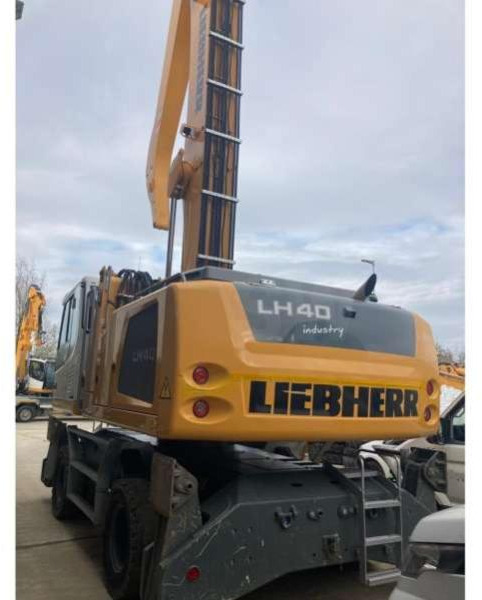 Liebherr LH40 M LITRONIC - Bager za prekladanje primarnih/ Sekundarnih surovin: slika 4 Liebherr LH40 M LITRONIC - Bager za prekladanje primarnih/ Sekundarnih surovin: slika 4