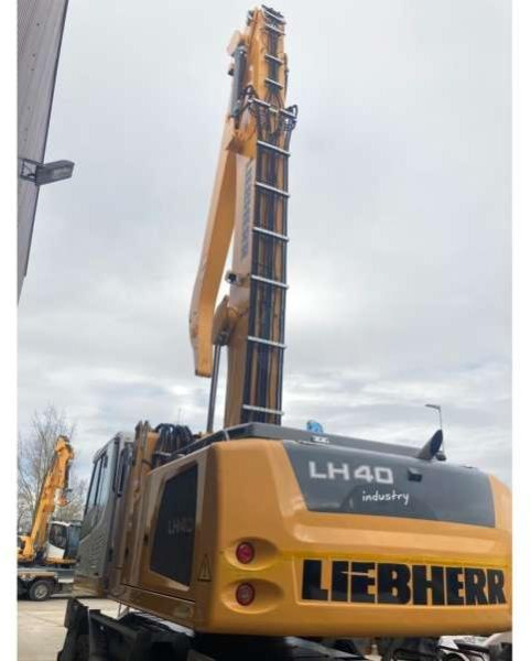 Liebherr LH40 M LITRONIC - Bager za prekladanje primarnih/ Sekundarnih surovin: slika 5 Liebherr LH40 M LITRONIC - Bager za prekladanje primarnih/ Sekundarnih surovin: slika 5