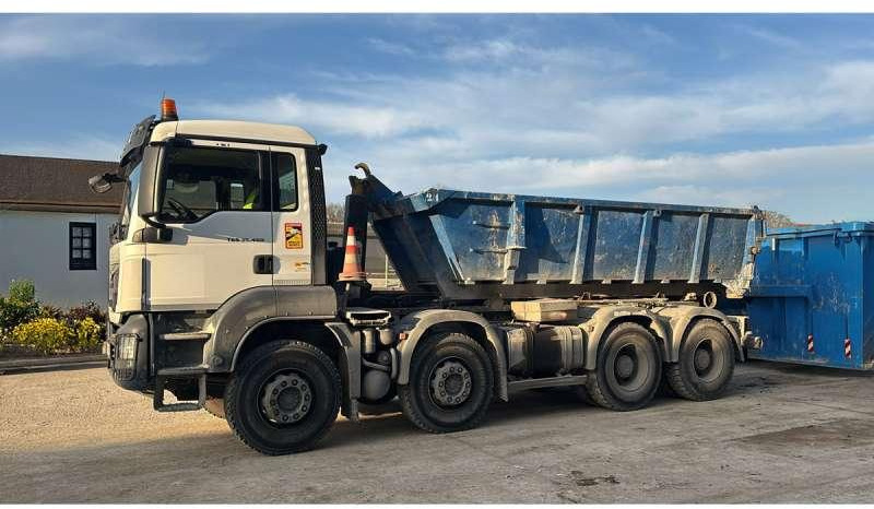 MAN TGS 35.460 8X4 - Kotalni prekucni tovornjak: slika 1 MAN TGS 35.460 8X4 - Kotalni prekucni tovornjak: slika 1