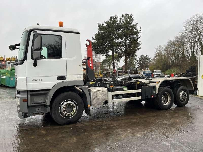 Mercedes ACTROS 2544 - Kotalni prekucni tovornjak: slika 3 Mercedes ACTROS 2544 - Kotalni prekucni tovornjak: slika 3
