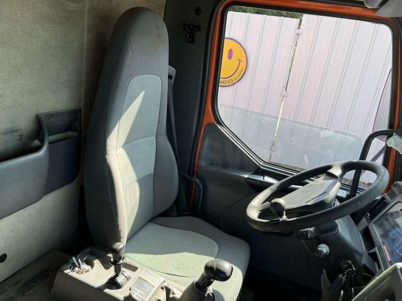 Tovornjak cisterna Renault MIDLUM 180 DCI: slika 46