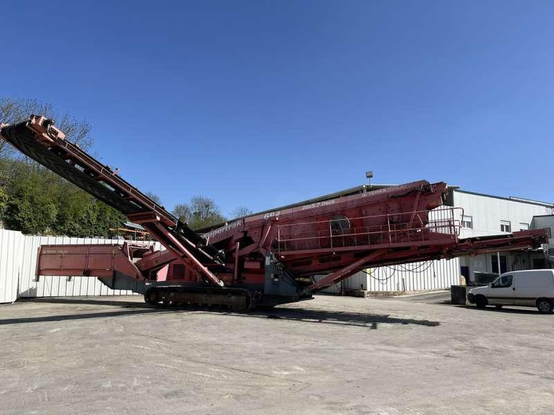 Terex FINLAY SUPERTRAK 694 - Presejalnik: slika 1 Terex FINLAY SUPERTRAK 694 - Presejalnik: slika 1